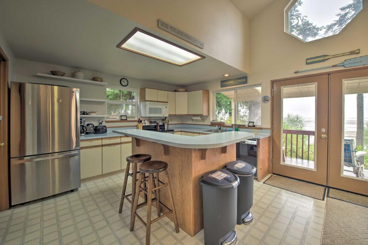 Warm Beach Hideaway With Private Beach! Stanwood Exteriér fotografie