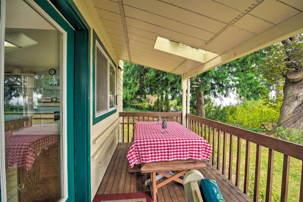 Warm Beach Hideaway With Private Beach! Stanwood Exteriér fotografie